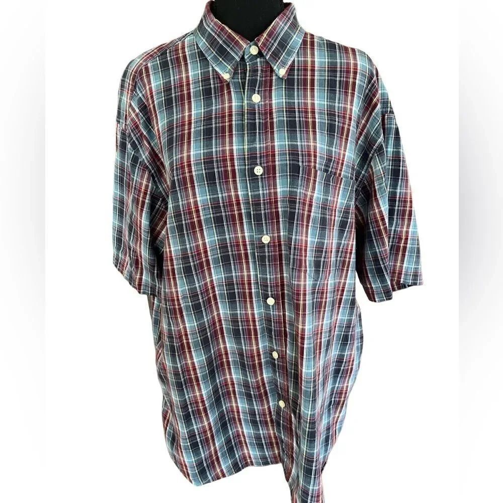 Gap made in India 100% cotton plaid button front shirt, size L.